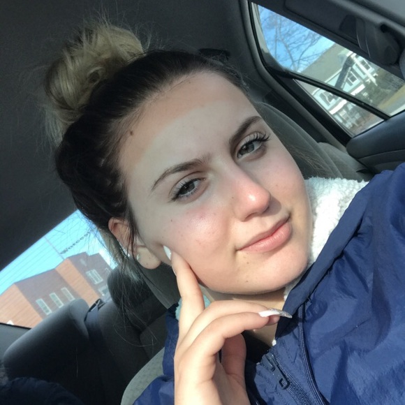 Meet your Posher, Jenny - Picture 1 of 1